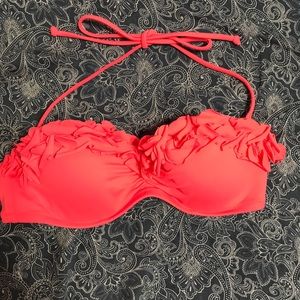 Victoria’s Secret bathing suit top 34b
